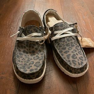 Women’s Cheetah Hey Dudes New!